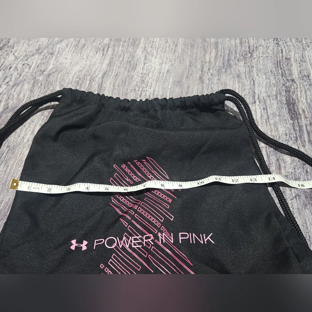 Under Armour Black & Pink  Drawstring Bag Power in Pink -‎ Go Fight Cure